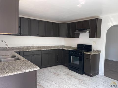 8404 Palm Ave, Lamont, CA 93241 photo 15
