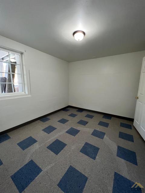 426 Philippine St, Taft, CA 93268 photo 15