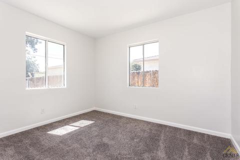 8401 Hall Rd, Lamont, CA 93241 photo 17