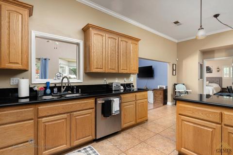 17641 Arlington Pl, Tehachapi, CA 93561 photo 8