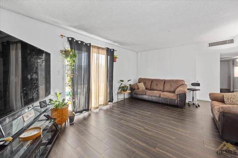 211 Ash St, Taft, CA 93268 photo 5
