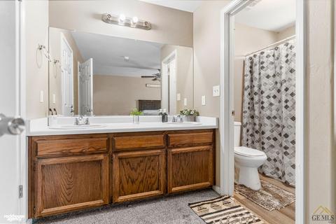 409 Chris Ave, Shafter, CA 93263 photo 16