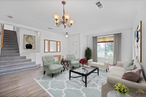 1010 S Green St, Tehachapi, CA 93561 photo 3