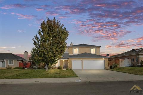 1010 S Green St, Tehachapi, CA 93561 photo 1