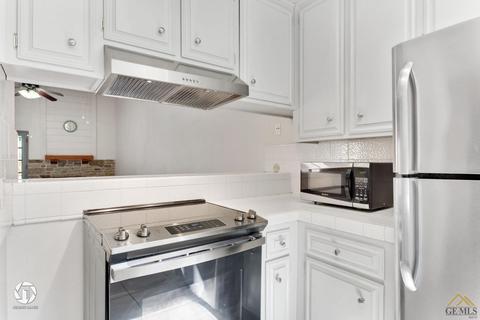 2203 Manning St, Bakersfield, CA 93309 photo 19