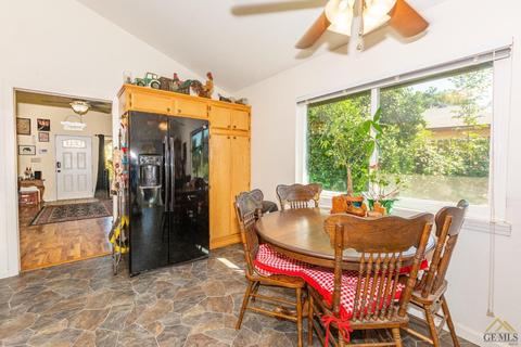 2904 Oak Tree Ave, Bakersfield, CA 93306 photo 11