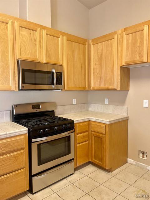 213 Warren St, Taft, CA 93268 photo 10