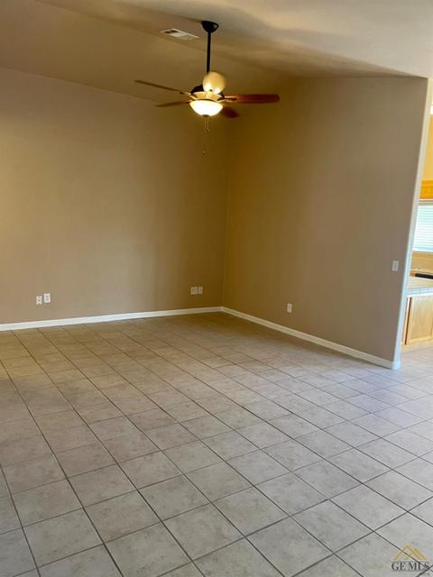 213 Warren St, Taft, CA 93268 photo 6
