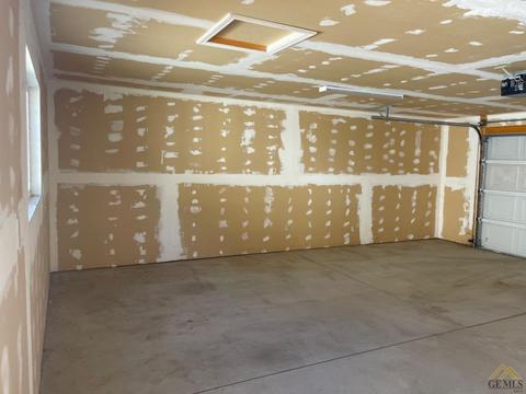 213 Warren St, Taft, CA 93268 photo 32