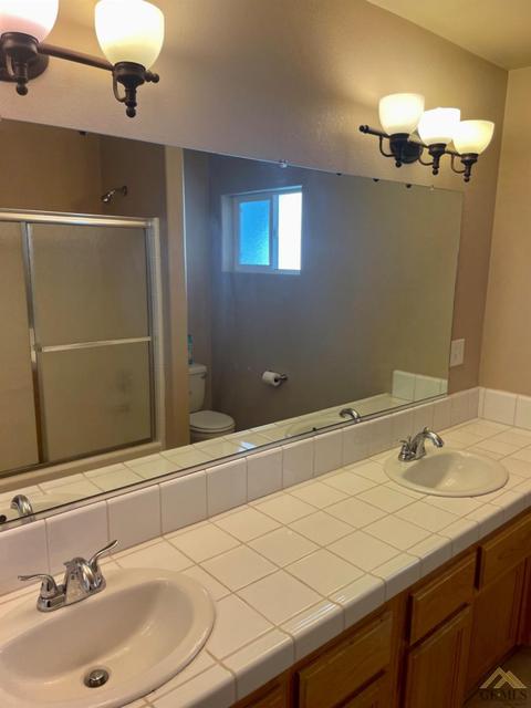 213 Warren St, Taft, CA 93268 photo 15