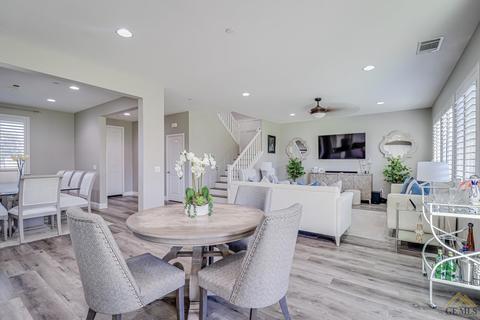 15737 Quintero Pl, Bakersfield, CA 93314 photo 8