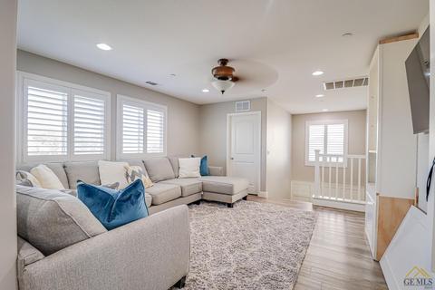 15737 Quintero Pl, Bakersfield, CA 93314 photo 16
