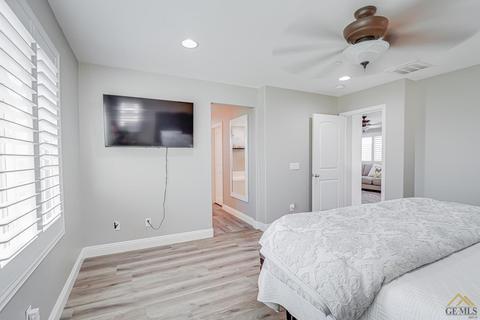 15737 Quintero Pl, Bakersfield, CA 93314 photo 21