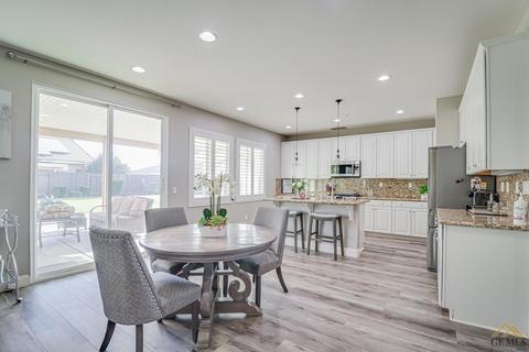 15737 Quintero Pl, Bakersfield, CA 93314 photo 10