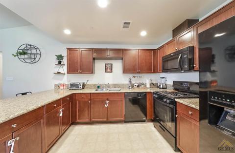 707 Aussie Ave, Bakersfield, CA 93307 photo 10