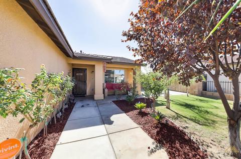 707 Aussie Ave, Bakersfield, CA 93307 photo 4