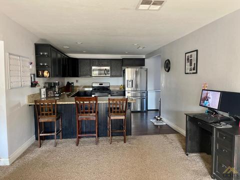 217 Madison St, Taft, CA 93268 photo 8