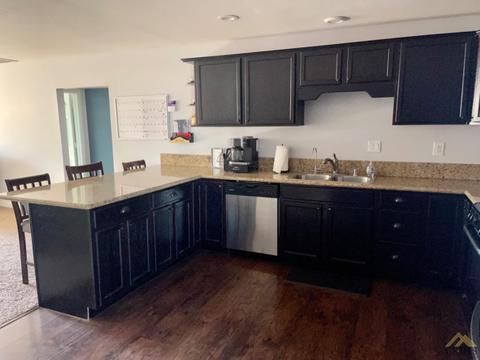 217 Madison St, Taft, CA 93268 photo 12