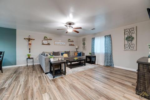 1215 22nd Ave, Delano, CA 93215 photo 6