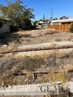 411 Rose Ave, Taft, CA 93268 photo 1