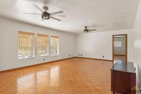 22800 Lake Dr, Tehachapi, CA 93561 photo 32