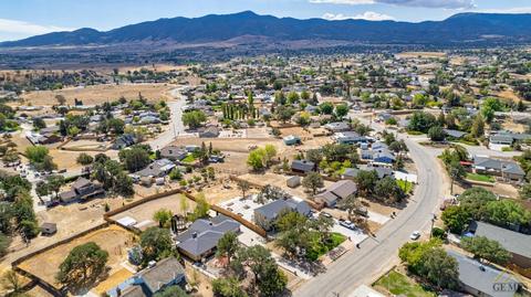 22800 Lake Dr, Tehachapi, CA 93561 photo 54