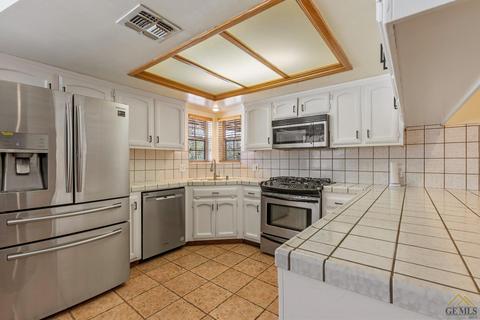 22800 Lake Dr, Tehachapi, CA 93561 photo 15