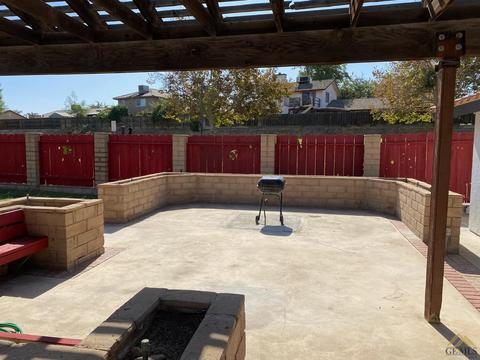 403 Alpine St, Taft, CA 93268 photo 4