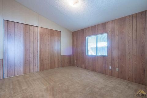 705 46th St, Bakersfield, CA 93301 photo 16