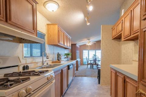 705 46th St, Bakersfield, CA 93301 photo 7