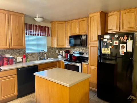 200 Calvin St, Taft, CA 93268 photo 6
