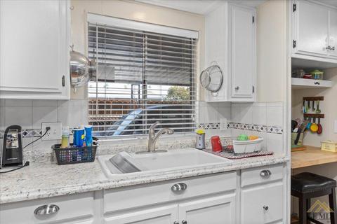 700 44th St, Bakersfield, CA 93301 photo 28