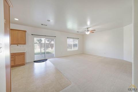 2402 Macau St, Bakersfield, CA 93313 photo 18