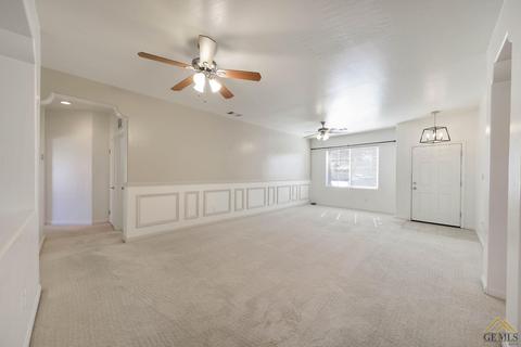 2402 Macau St, Bakersfield, CA 93313 photo 13