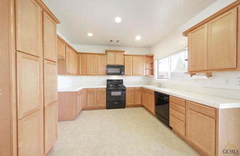 2402 Macau St, Bakersfield, CA 93313 photo 21