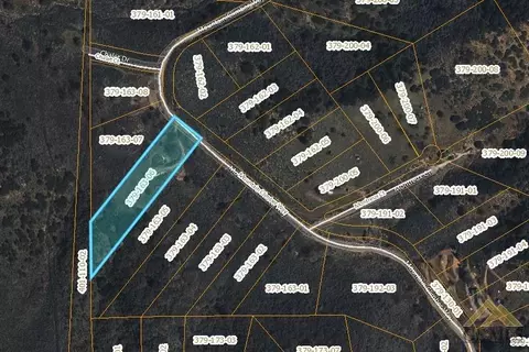 17781 Mountain Climber Way, Tehachapi, CA 93561 photo 2