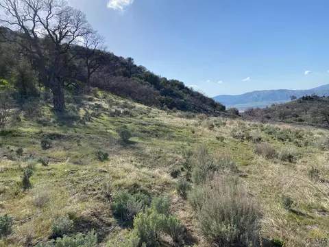17781 Mountain Climber Way, Tehachapi, CA 93561 photo 1