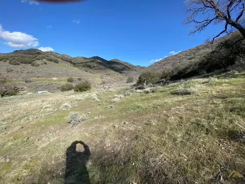 17781 Mountain Climber Way, Tehachapi, CA 93561 photo 6