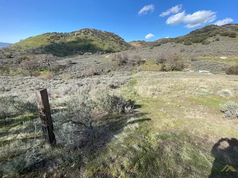 17781 Mountain Climber Way, Tehachapi, CA 93561 photo 5