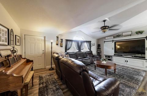 111 Kearns, Bodfish, CA 93205 photo 4