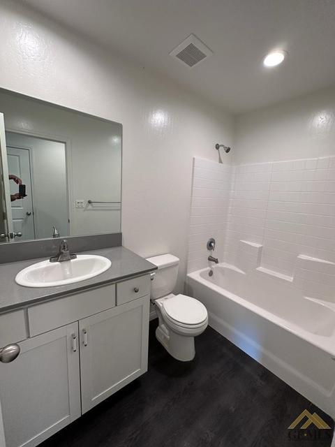 8321 Lambada Ave, Bakersfield, CA 93306 photo 12