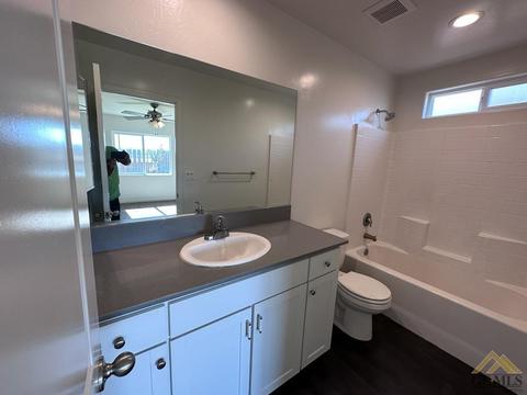 8321 Lambada Ave, Bakersfield, CA 93306 photo 6