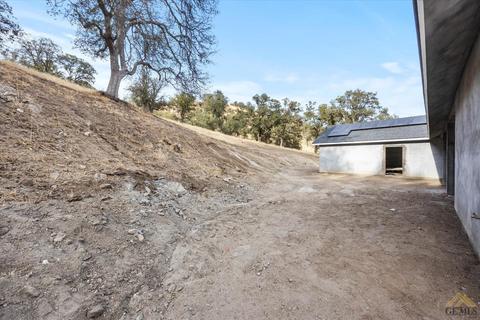 29221 Angus Ct, Tehachapi, CA 93561 photo 38