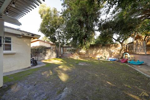3607 Pickwick Dr, Bakersfield, CA 93306 photo 28