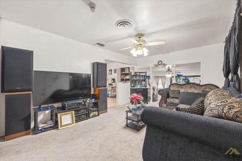 211 Easter St, Bakersfield, CA 93307 photo 4