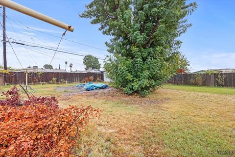 211 Easter St, Bakersfield, CA 93307 photo 30