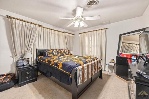 211 Easter St, Bakersfield, CA 93307 photo 15