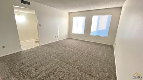 4616 Harris Rd, Bakersfield, CA 93313 photo 6