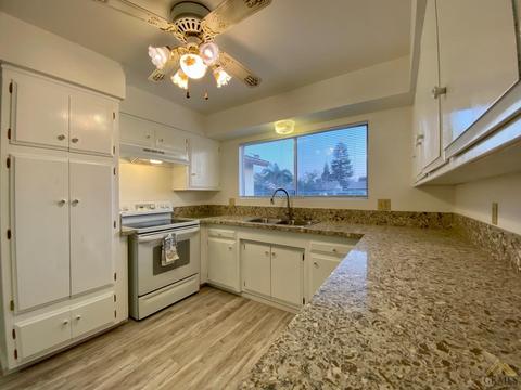 4616 Harris Rd, Bakersfield, CA 93313 photo 10