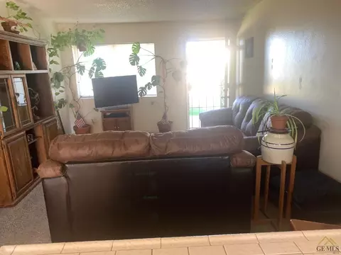 21230 Santa Maria Dr, Tehachapi, CA 93561 photo 9